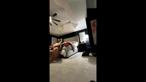 Snapshot of swapman47 chatting on December 26, 8:50 am Swapman47 online show from December 26, 8:50 am