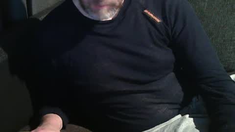 ArnSwart online show from December 11, 8:49 pm