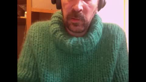 sweaterboy666 online show from January 28, 10:34 am