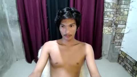 KENNETH online show from March 21, 3:27 pm