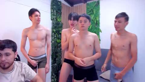 liamdamjackerick and zack online show from November 13, 1:49 pm