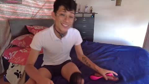 Cameron Alejandro online show from October 13, 5:30 pm