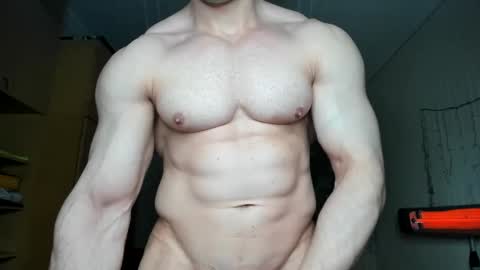 Lorenzo online show from February 18, 4:58 am