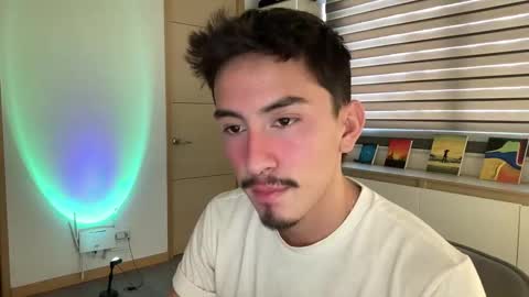 Andy  online show from November 18, 5:27 pm