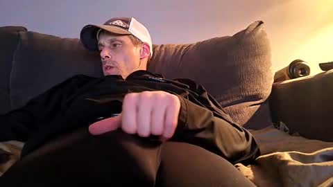 swontguy2025 online show from February 28, 7:07 am