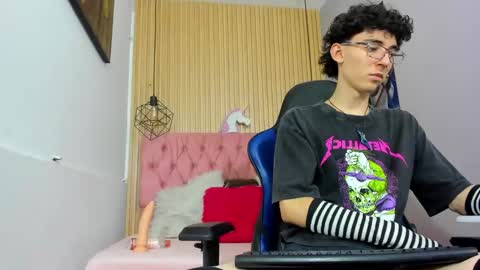 Syriussz online show from February 15, 7:22 pm