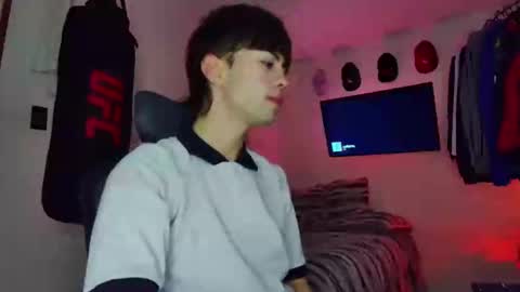 TONER online show from December 23, 2:20 am