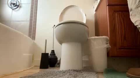 tRex online show from November 12, 8:25 pm