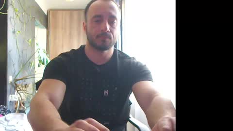 Huracane online show from March 13, 12:24 pm