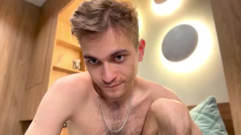 Alex online show from March 19, 7:17 pm