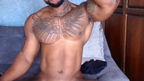 Tairon Tucke online show from February 8, 2:16 pm