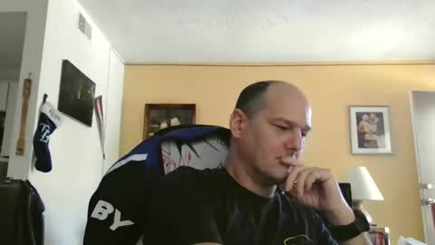 takerlover436295 online show from March 12, 7:38 pm