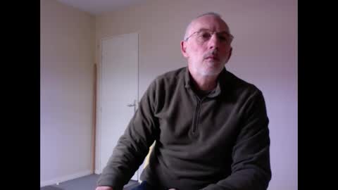 Jack Pierrot online show from December 22, 1:33 pm