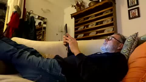 Dominique online show from January 15, 6:08 pm