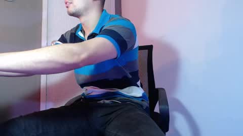 Tanner Jose online show from May 22, 4:01 pm