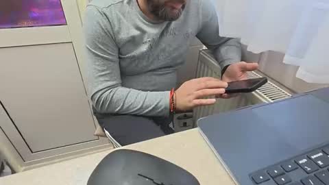 tarkan198 online show from December 21, 2:25 pm