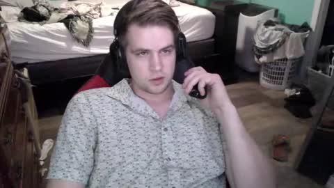 tarus333 online show from September 14, 8:49 am