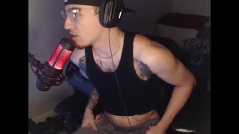 tattedtoyabuser online show from October 24, 7:43 am