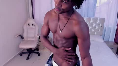 tau_montes online show from October 30, 1:56 pm