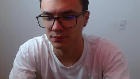 taurus4k online show from March 5, 12:27 am