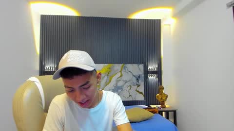 TAYLER online show from January 10, 5:01 am