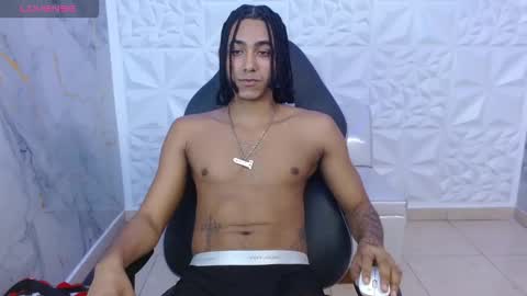 Taylor online show from March 8, 8:13 pm