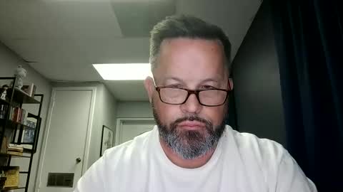 tdhawk87 online show from March 23, 12:00 pm