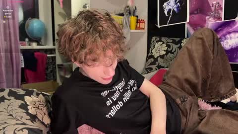 Yan     online show from March 15, 9:54 pm