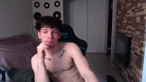 Teddy online show from May 12, 6:44 am