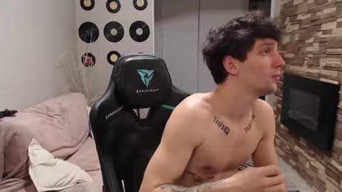 Teddy online show from November 18, 2:48 am