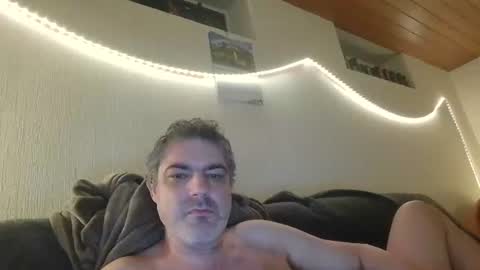 Peter online show from November 9, 7:40 pm