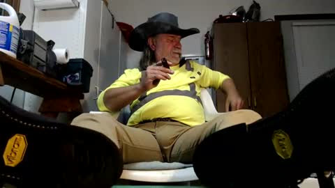 Tennredneck online show from October 31, 3:08 am