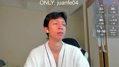 Juanfe  online show from December 11, 1:39 am