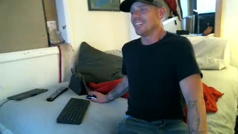 Axle online show from January 4, 6:52 am