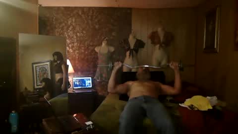 Snapshot of tha_commander69 chatting on January 1, 3:35 pm tha Commander69 online show from January 1, 3:35 pm