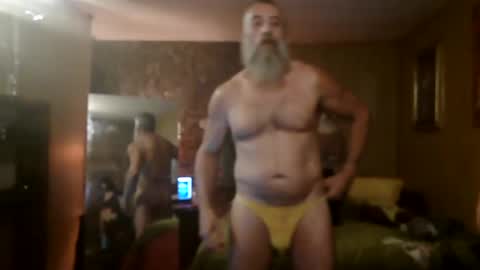 Snapshot of tha_commander69 chatting on December 3, 4:17 pm tha Commander69 online show from December 3, 4:17 pm