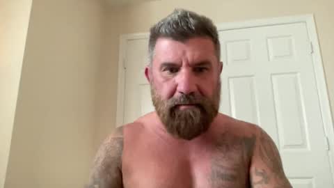 ThatGuyBearded online show from March 5, 10:44 pm