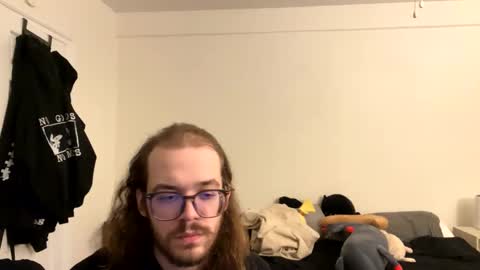 thatuhmguy online show from January 8, 2:25 am