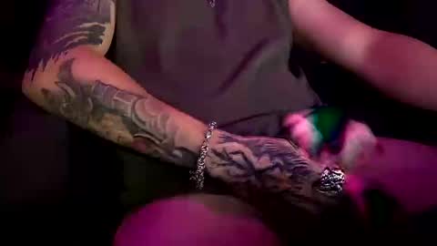 Snapshot of the_dizzy chatting on October 13, 9:43 pm Sinner online show from October 13, 9:43 pm