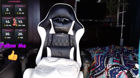 the dog lian online show from January 19, 11:01 am