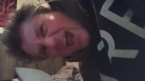 the_pesty_nighbor online show from November 12, 9:37 am