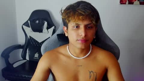 Danny online show from March 30, 5:08 am