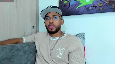 theblack_frank online show from April 26, 3:09 pm