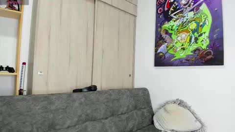 theblack_frank online show from December 2, 12:41 pm