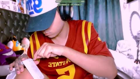 thebluesky_18 online show from May 23, 9:48 am