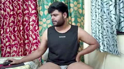 thecuteboyy online show from May 25, 6:25 pm