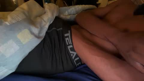 theeshooterr online show from September 9, 9:53 am