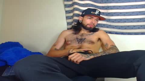 Snapshot of theferxxo_12 chatting on February 18, 9:31 pm independent Model online show from February 18, 9:31 pm