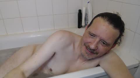 Green online show from January 10, 8:11 pm