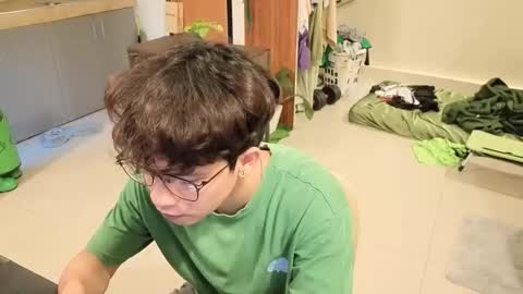 Green online show from April 1, 6:59 am